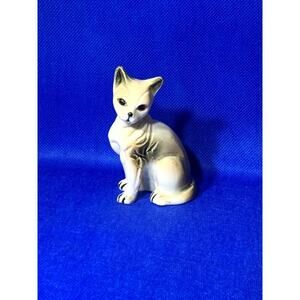Vintage Porcelain Tan and White Cat Figurine